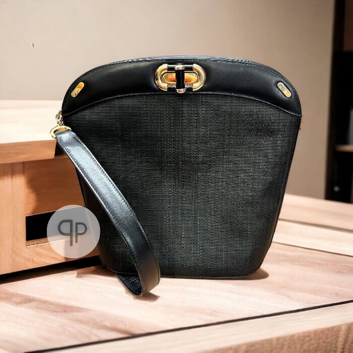 Rrenowacja torby męskiej